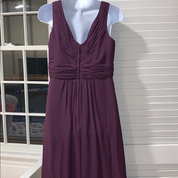 Dark purple chiffon gown - Picture 2 of 8